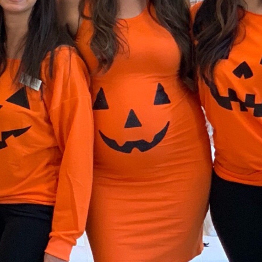 Maternity pumpkin dress